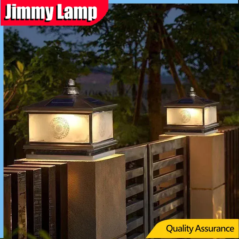 Outdoor Lighting Brass - Zewnętrzna lampa solarna ścienna w stylu