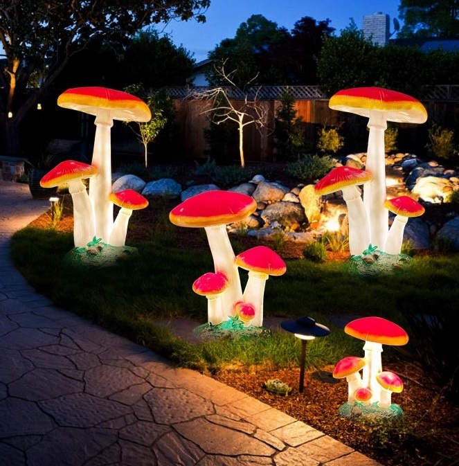 Outdoor Lighting For Christmas - Wodoodporna, naturalnej wielkości, symulowana statua grzyba
